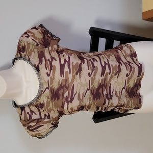 Guess Jeans Camo Top sz Large